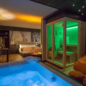 teverone-suites-wellness.hotelinveneto.com/