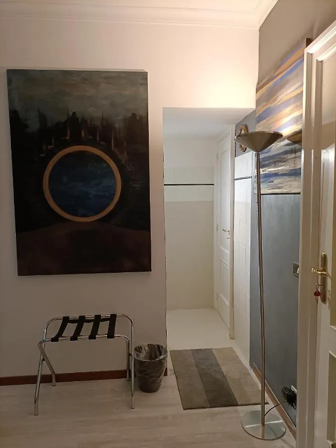 Spanish Steps Bedroom Rome