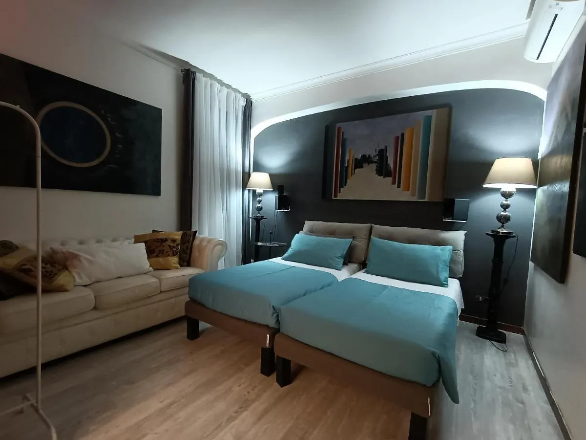 Spanish Steps Bedroom Rome Italy